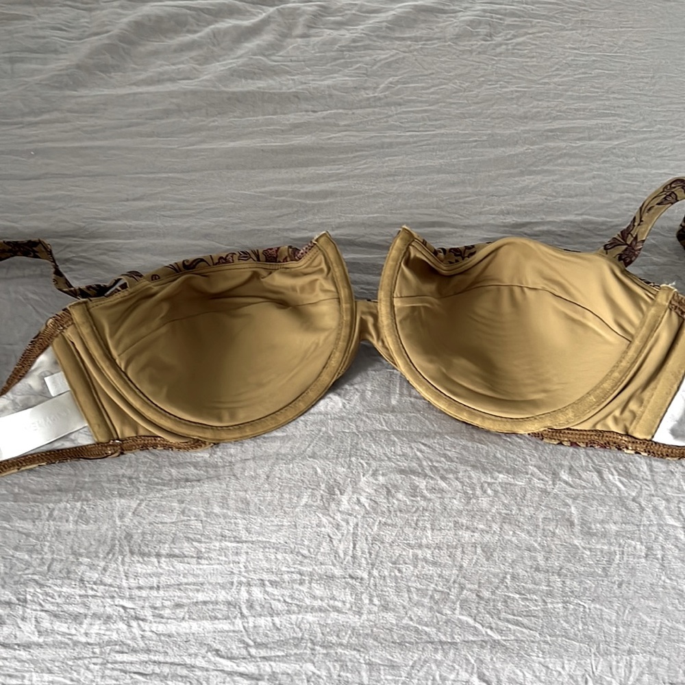 Zimmermann three piece swimsuit never been worn. Size 3 US 10 - Picture 2 of 11
